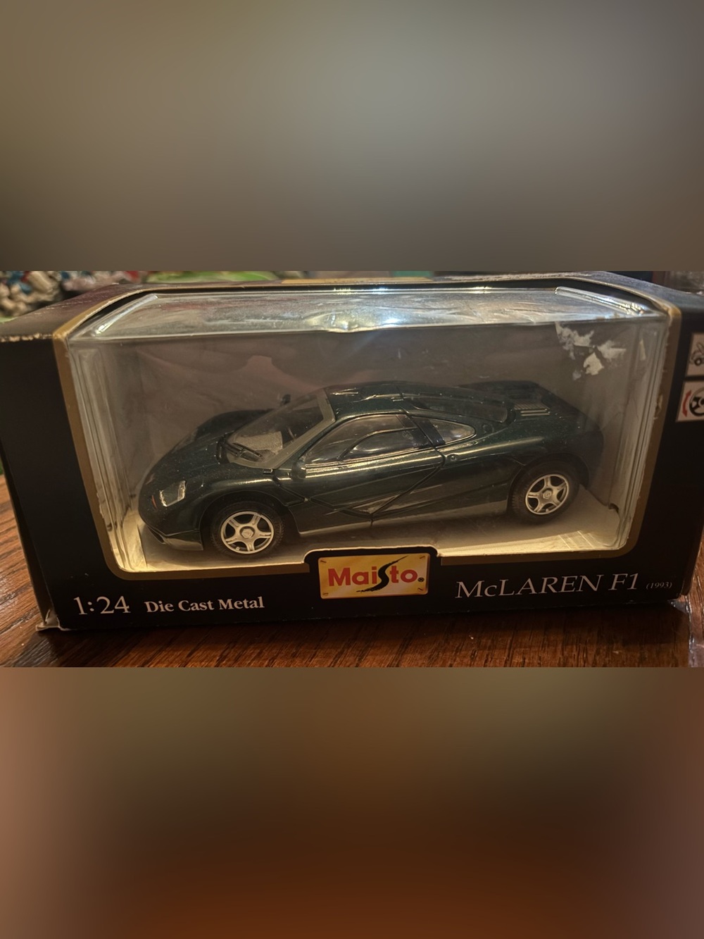 Maisto Special Edition 1:24 McLaren F1 (1993) Diecast Car Green w/ Original Box
